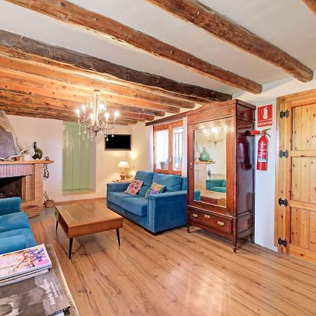 Lively Holiday Home In Fraga With Private Pool Esterno foto