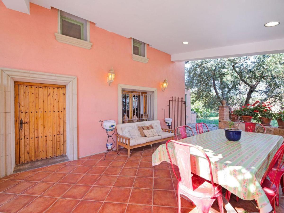 Lively Holiday Home In Fraga With Private Pool Esterno foto